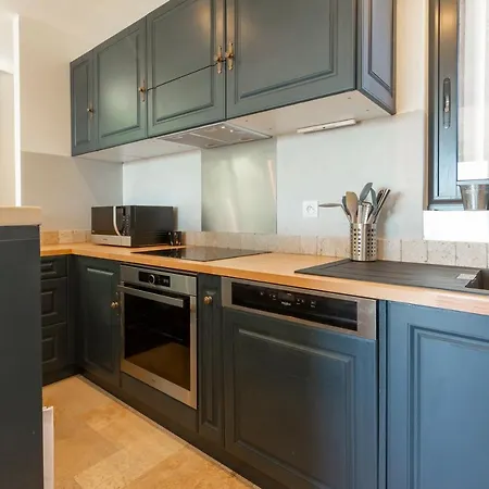 15 Boulevard Montfleury Apartment